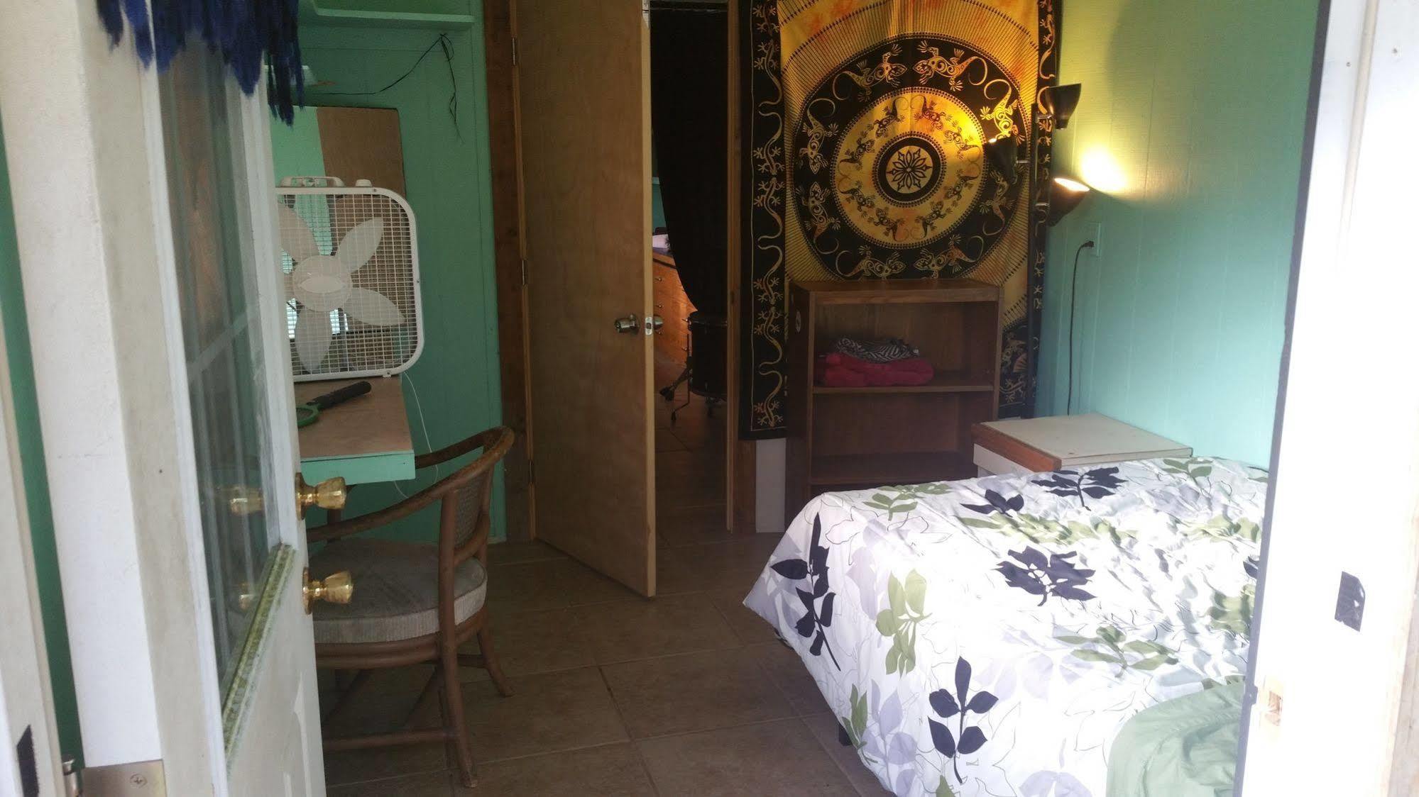 Hale Hale Hostel Pahoa Esterno foto