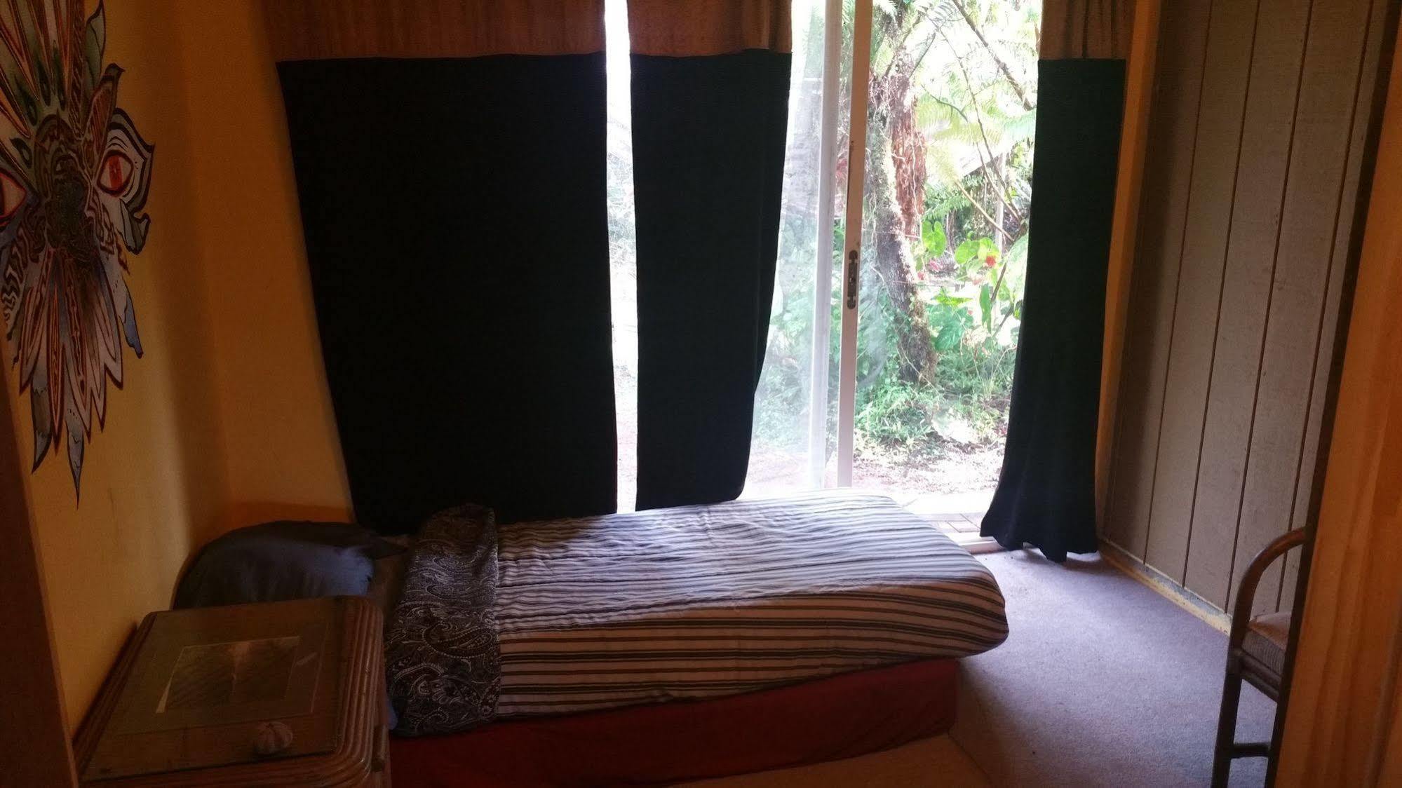 Hale Hale Hostel Pahoa Esterno foto